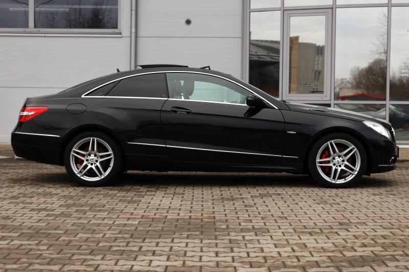 Mercedes-Benz - E350 - pic10