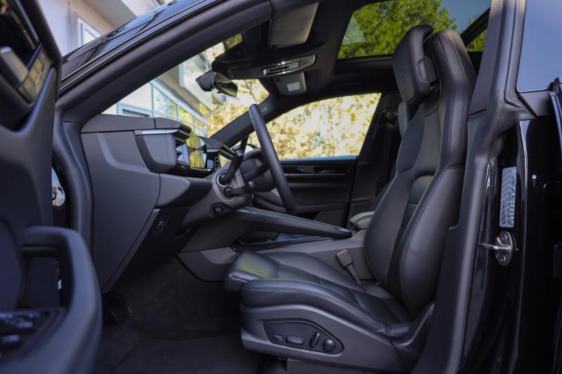 Porsche - Macan - pic14