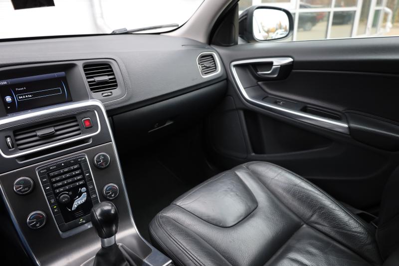 Volvo - V60 - pic10
