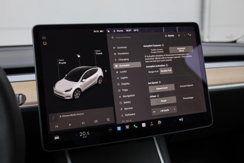 Tesla - Model Y - pic19