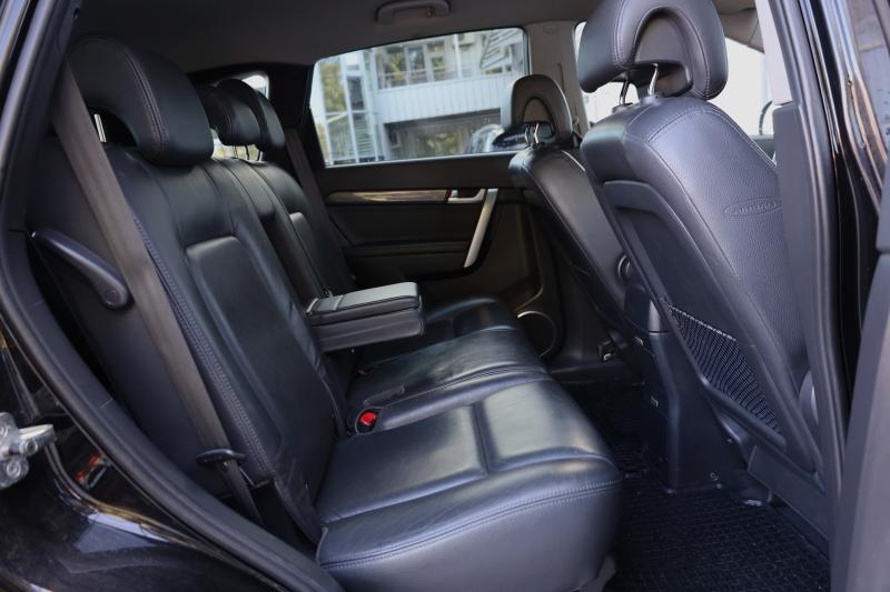Chevrolet - Captiva - pic15