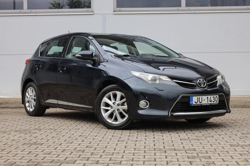 Toyota - Auris - pic4