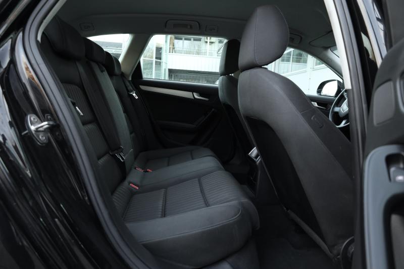 Audi - A4 - pic14