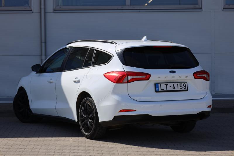 Ford - Focus - pic4