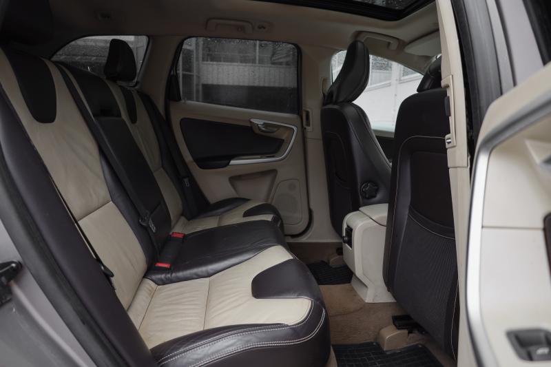 Volvo - XC60 - pic14
