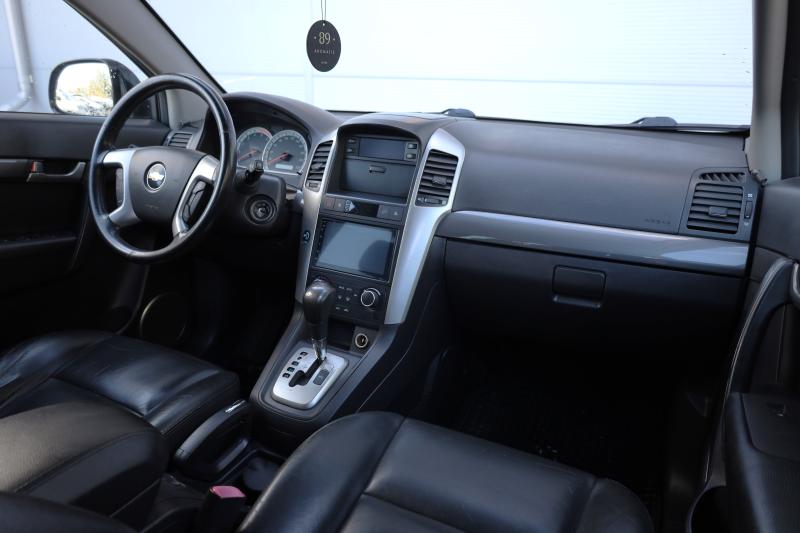 Chevrolet - Captiva - pic9