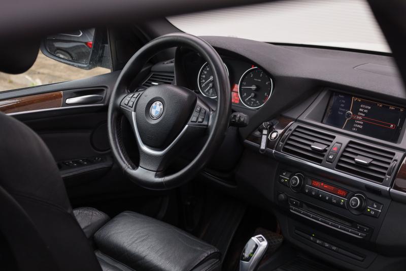 BMW - X5 - pic19