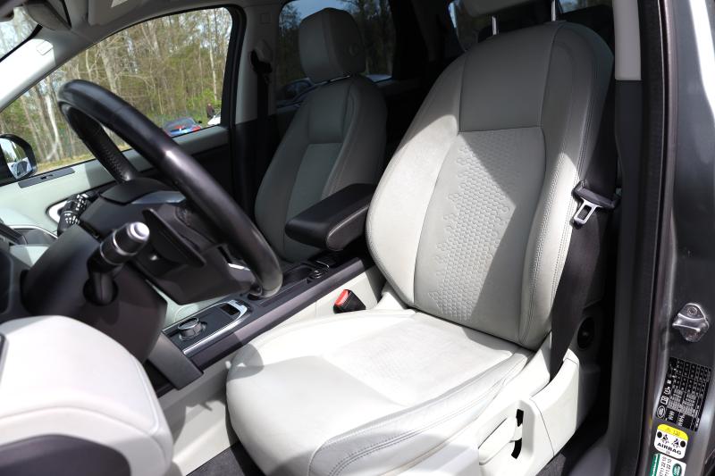 Land Rover - Discovery Sport - pic12