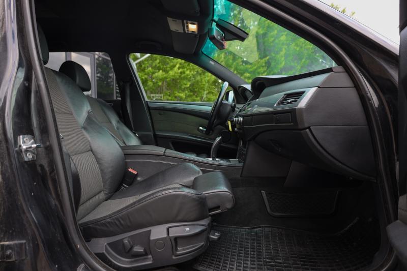 BMW - 525 - pic13