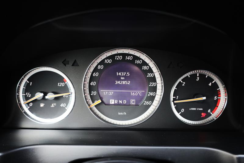 Mercedes-Benz - C220 - pic14
