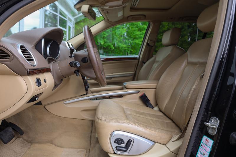Mercedes-Benz - GL320 - pic8