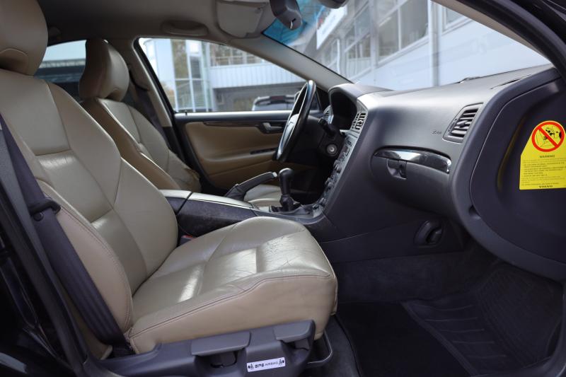 Volvo - S60 - pic12