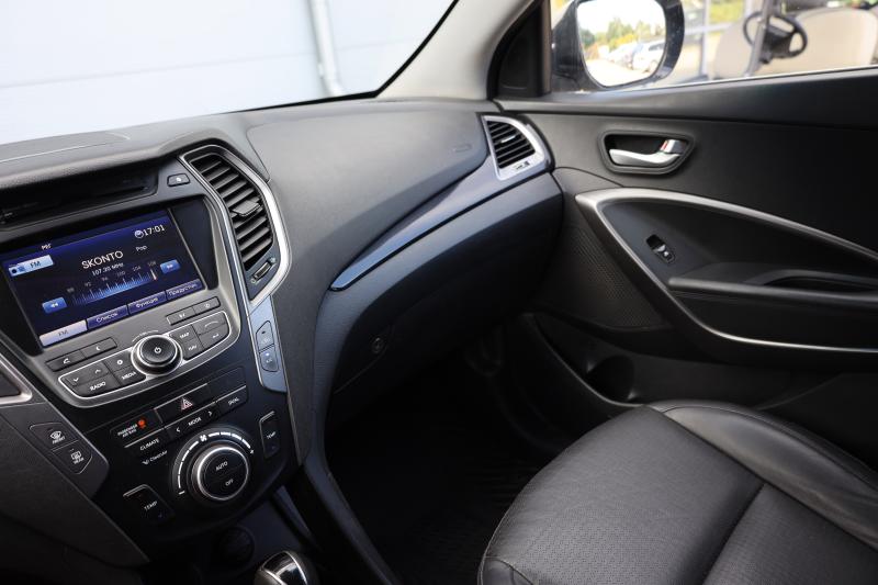 Hyundai - Santa Fe - pic9