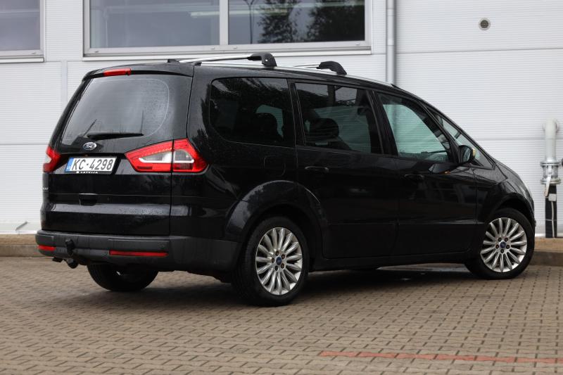Ford - S-MAX - pic5