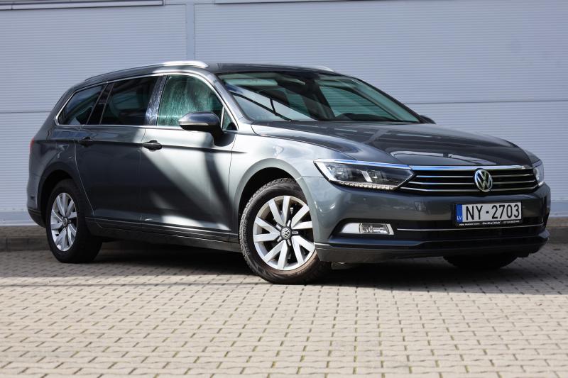 Volkswagen - Passat - pic2