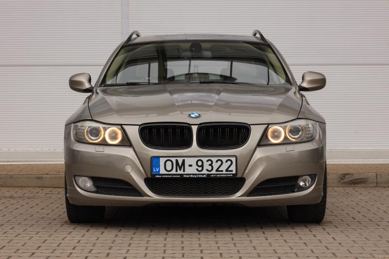 BMW - 320 - pic3