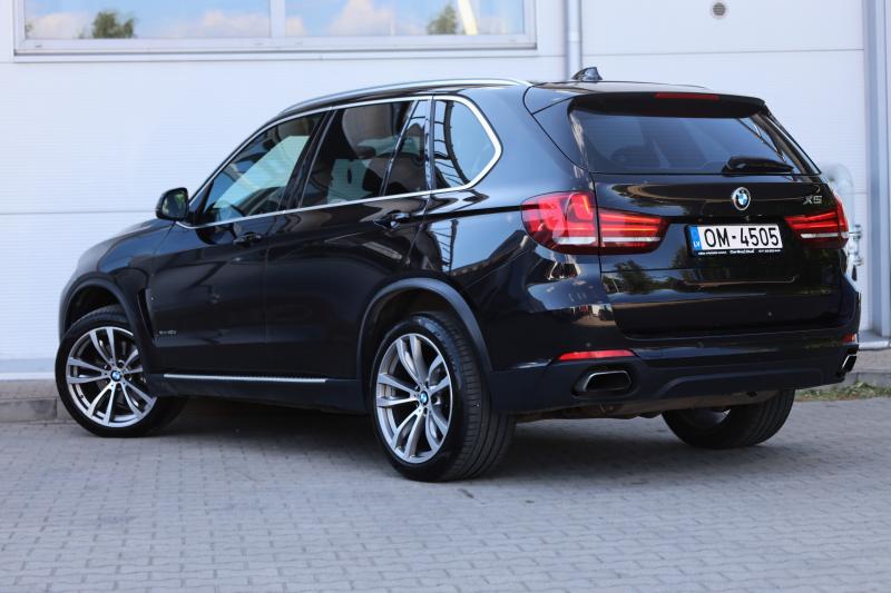BMW - X5 - pic6