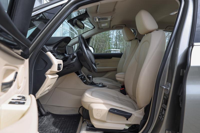 BMW - 218 - pic12