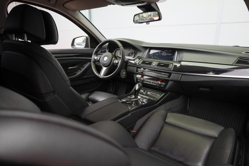 BMW - 520 - pic10