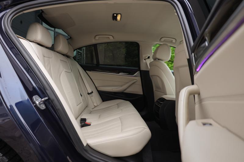 BMW - 520 - pic21