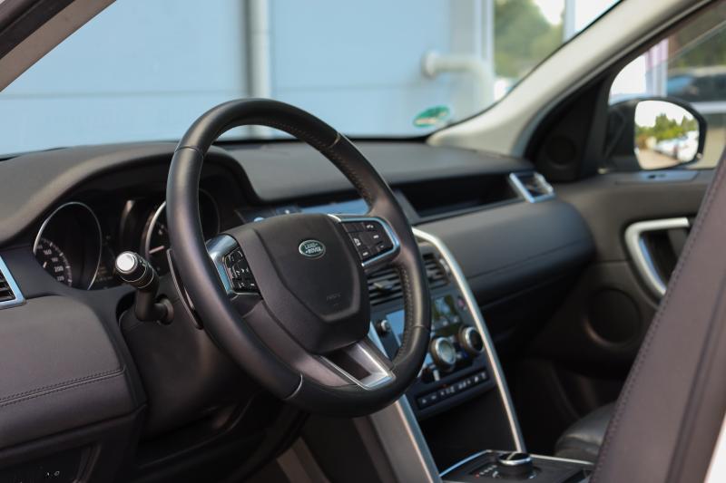 Land Rover - Discovery Sport - pic10
