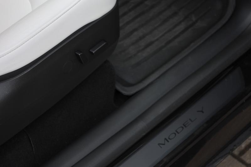 Tesla - Model Y - pic19