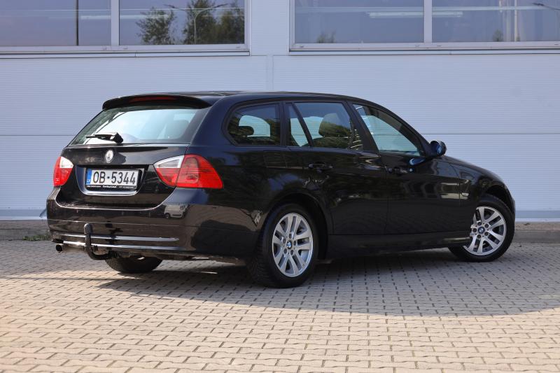 BMW - 318 - pic6