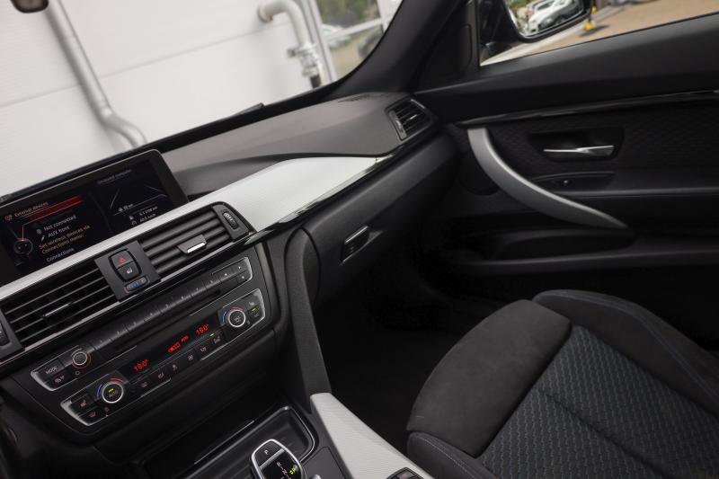 BMW - 320 - pic13
