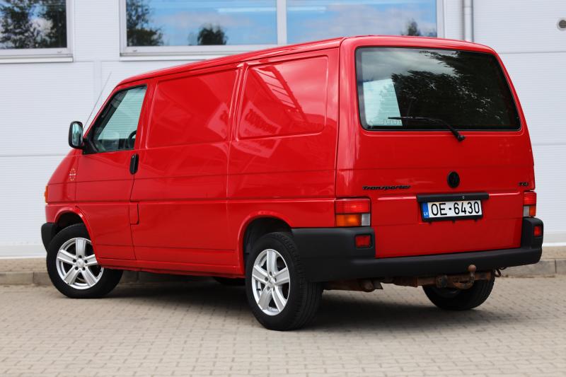 Volkswagen - Transporter - pic5