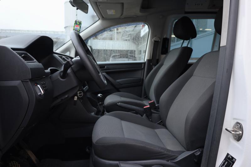 Volkswagen - Caddy - pic8