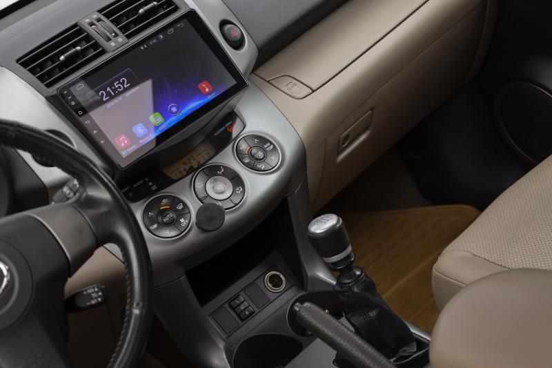 Toyota - RAV4 - pic11