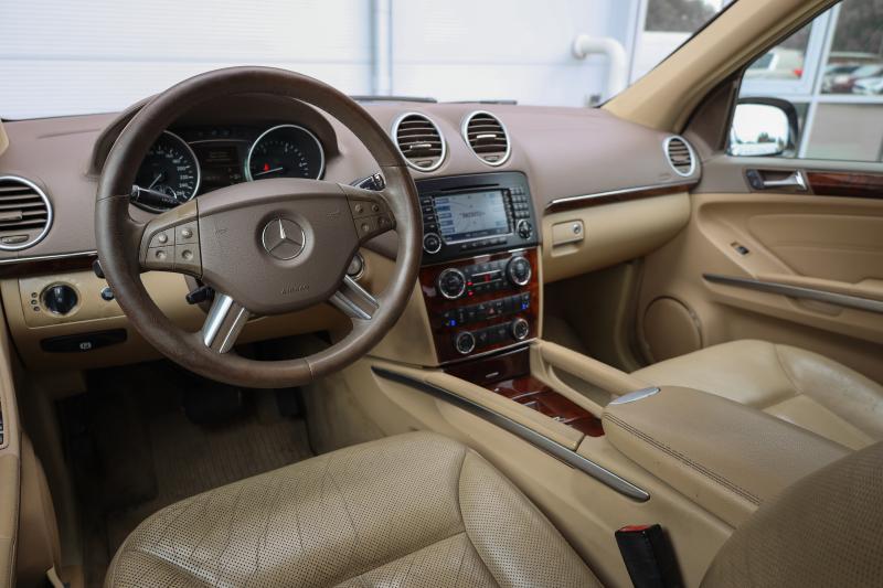 Mercedes-Benz - GL320 - pic12