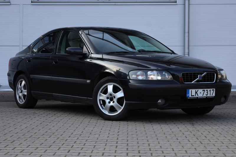 Volvo - S60 - pic3