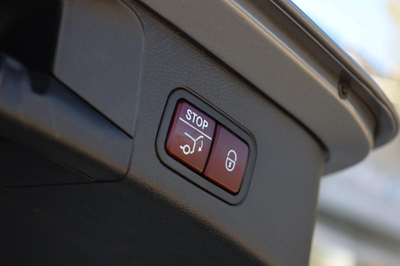 Mercedes-Benz - C350 - pic28