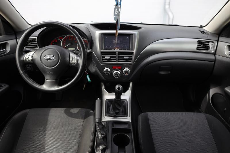 Subaru - Impreza - pic7