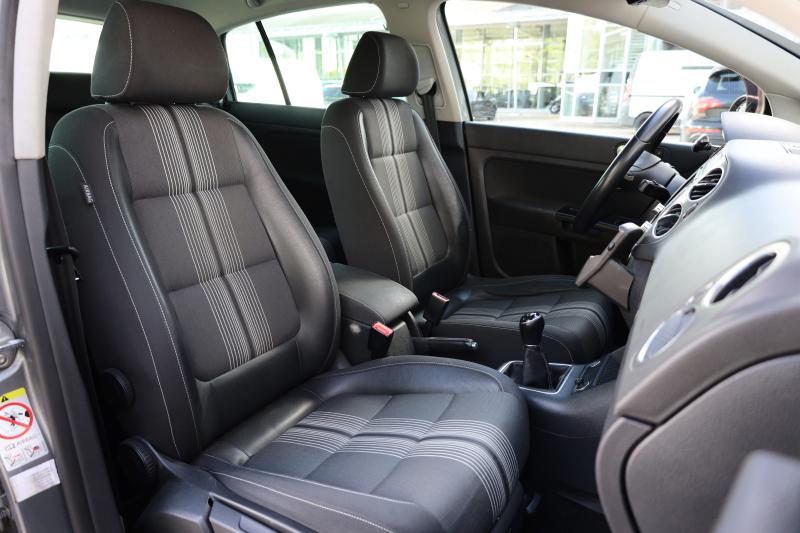Volkswagen - Golf Plus - pic16