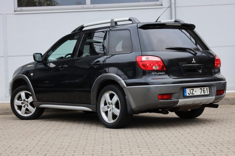 Mitsubishi - Outlander - pic3