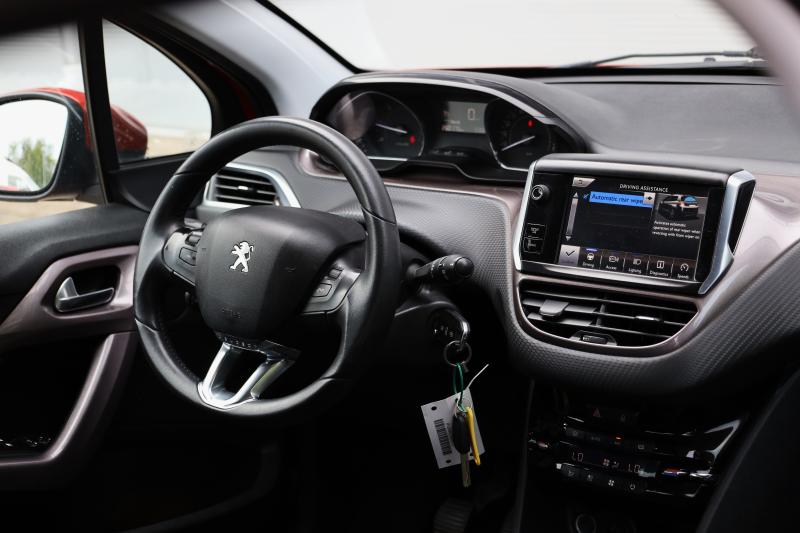 Peugeot - 2008 - pic12