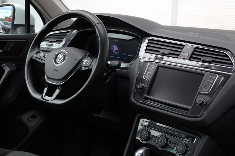 Volkswagen - Tiguan - pic14