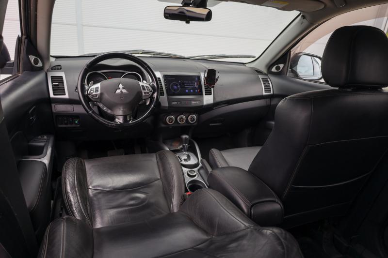 Mitsubishi - Outlander - pic13