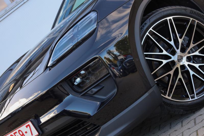 Porsche - Macan - pic2