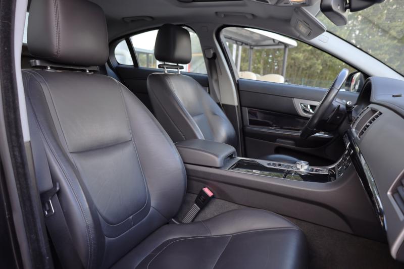 Jaguar - XF - pic13