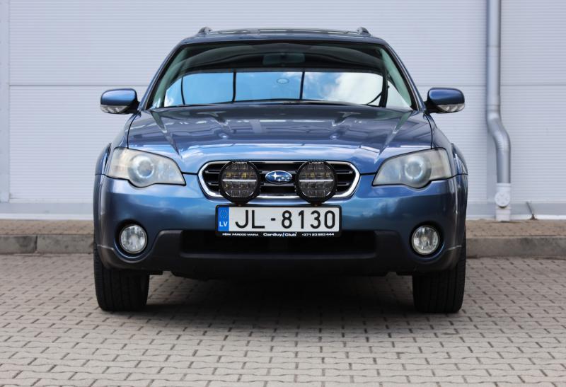 Subaru - Outback - pic3