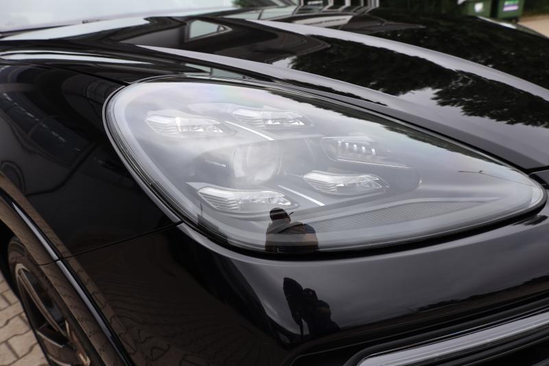 Porsche - Cayenne - pic28