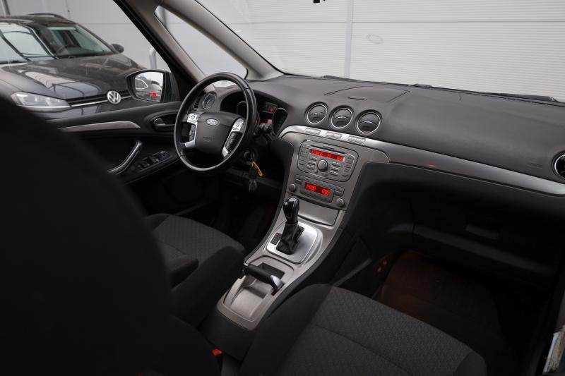Ford - Galaxy - pic15