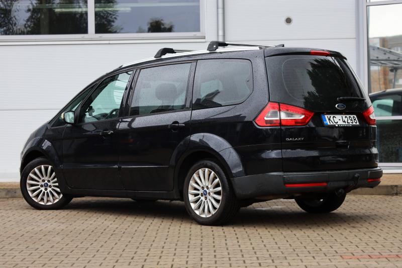 Ford - S-MAX - pic4