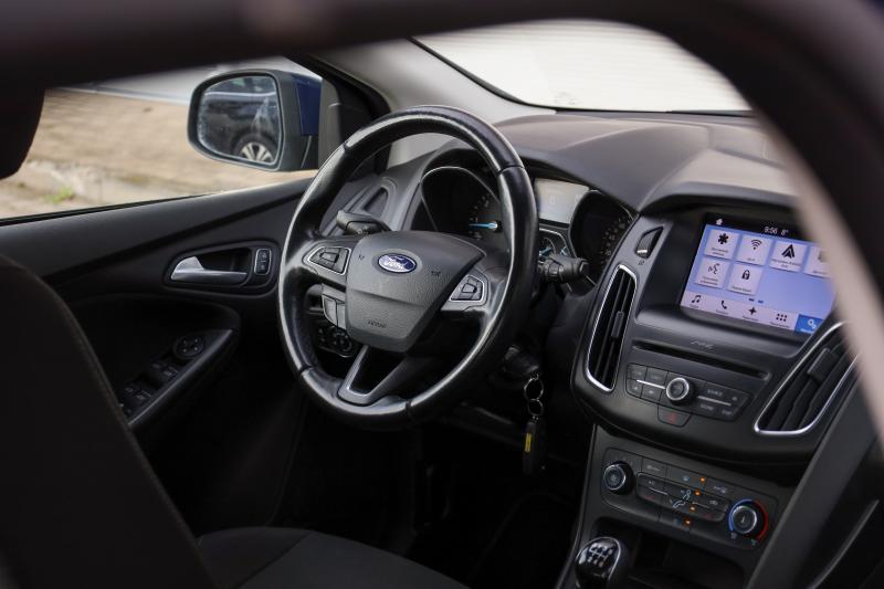 Ford - Focus - pic17