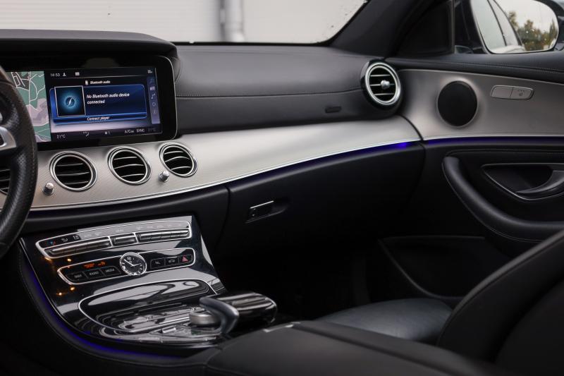 Mercedes-Benz - E220 - pic15