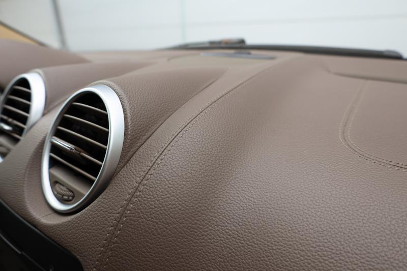 Mercedes-Benz - GL320 - pic23