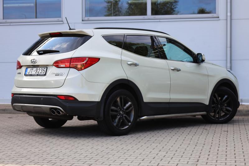 Hyundai - Santa Fe - pic6